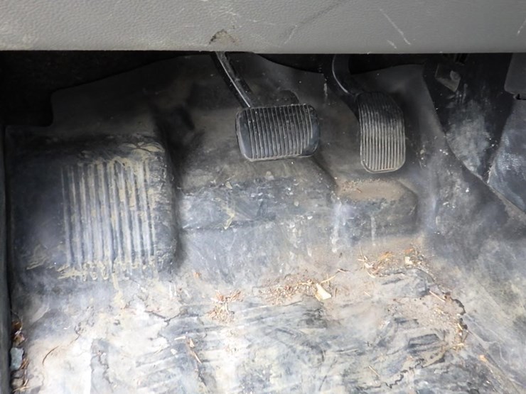 2016-ford-f150-image-30
