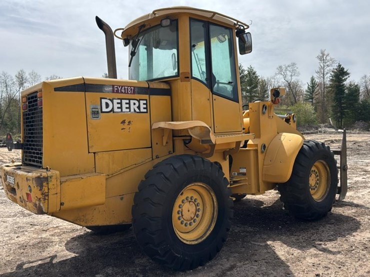 2001-john-deere-444h-image-4
