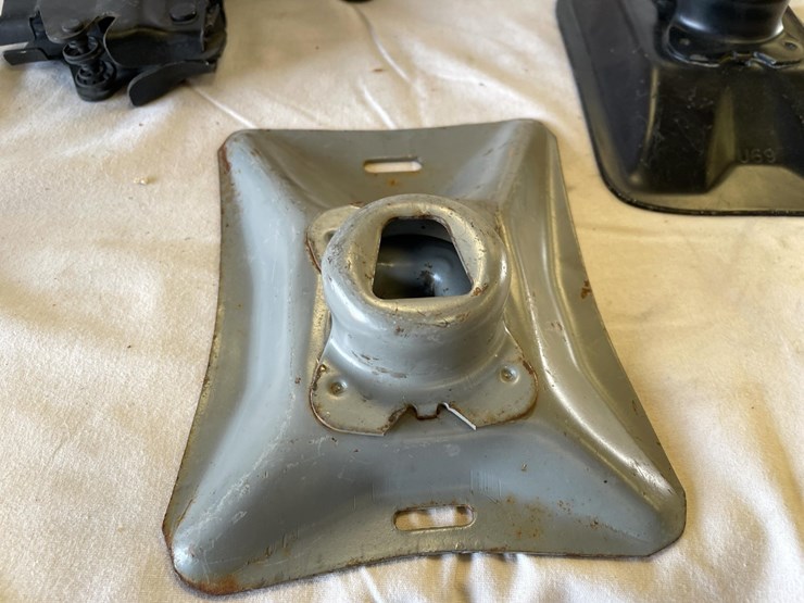 #5350-•-lot-of-chevrolet-oe-jack-parts-(las-cruces,-nm)-image-5