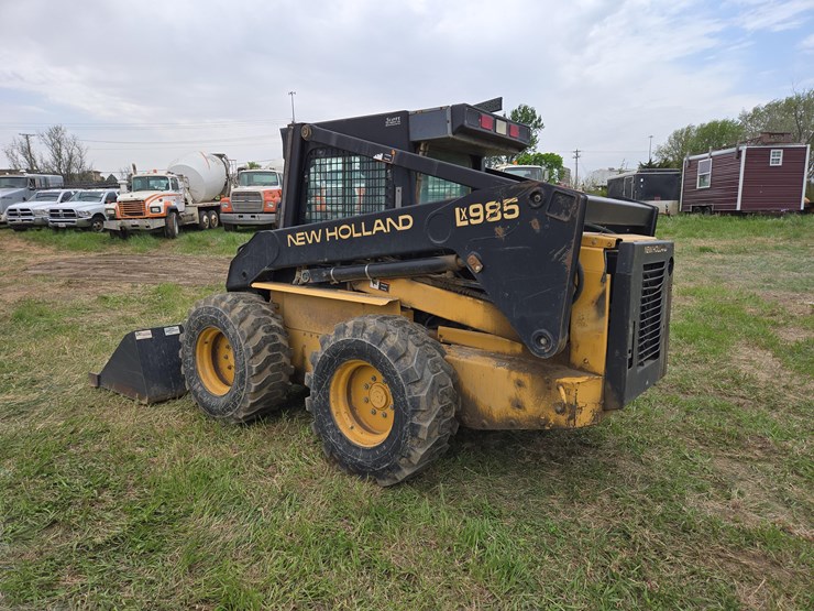 new-holland-lx985-image-5