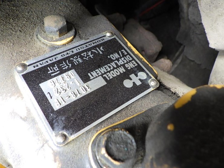 komatsu-pc28uu-image-10