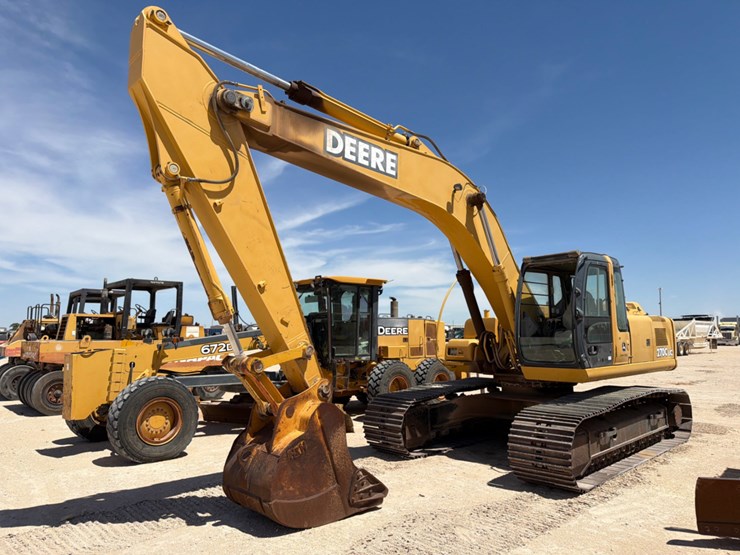 2005-deere-270c-lc-image-1