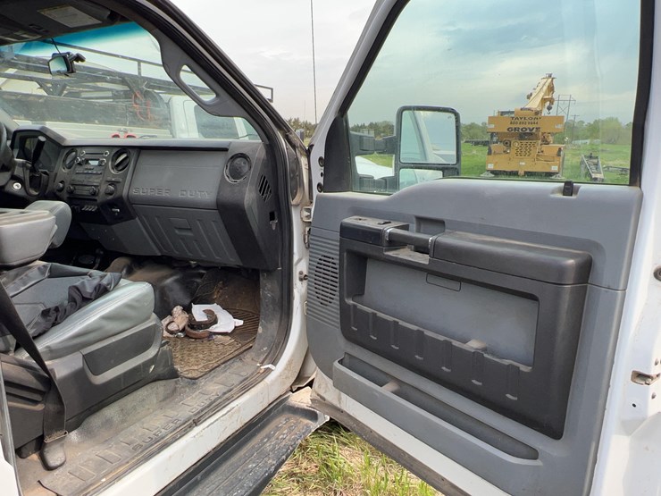 2014-ford-f250-image-22