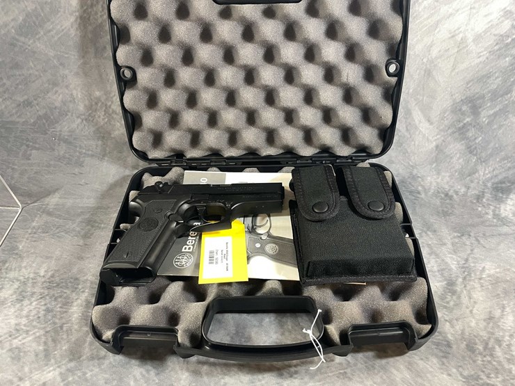 #10295-•-beretta-8040-cougar-40-s&w-pistol,-sn:-026682mc-image-24