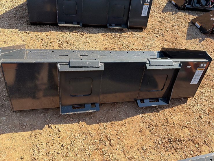 unused-wolverine-80-skid-steer-duty-bucket-image-2