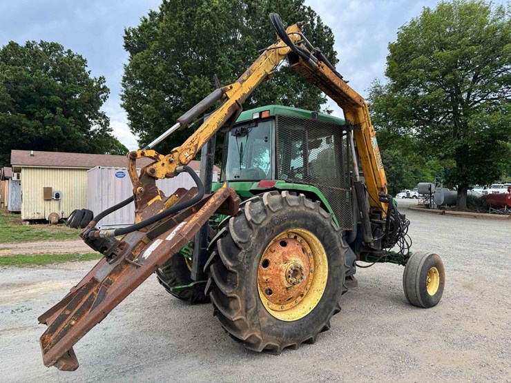 2000-john-deere-7410-image-3