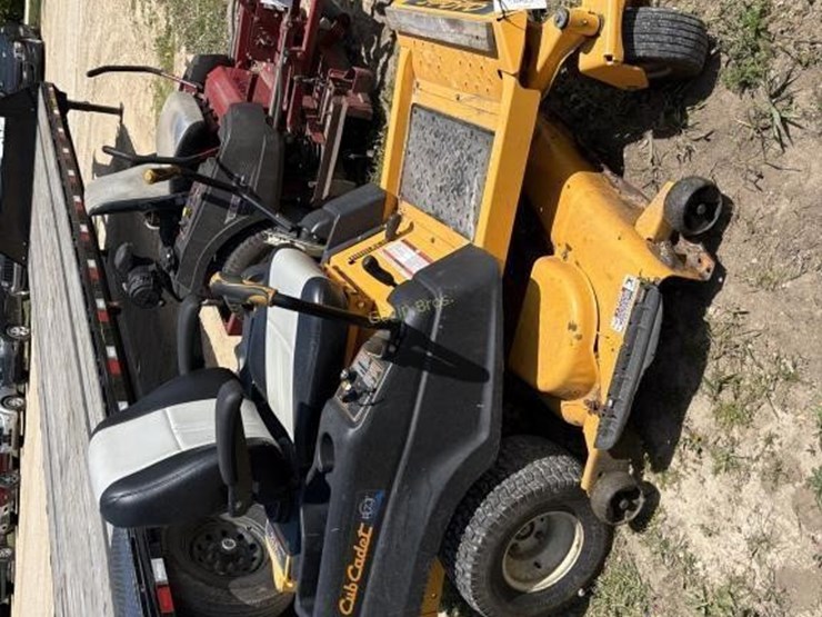 cub-cadet-rzt50-image-3