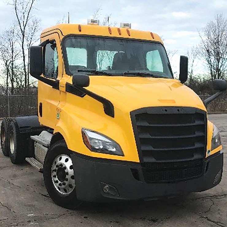 2018 FREIGHTLINER CASCADIA 116