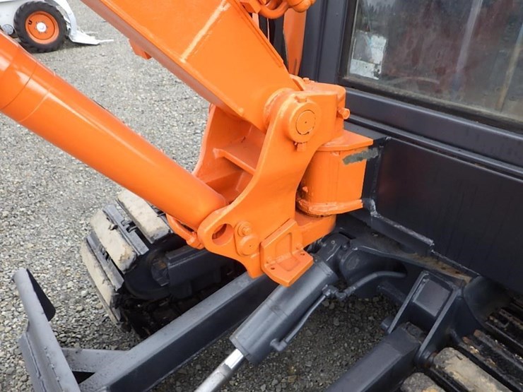 kubota-kh030-image-14