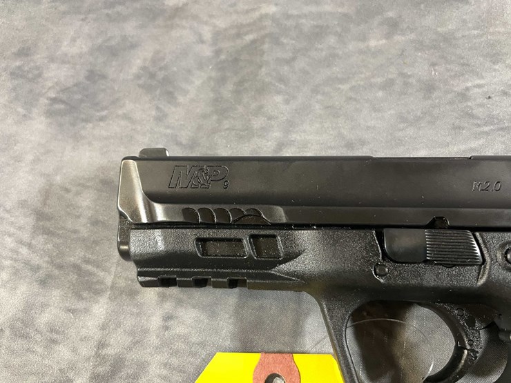 #10301-•-smith-&-wesson-m-&-p-2.0-9mm-luger-pistol,-sn:-njc4423-image-11