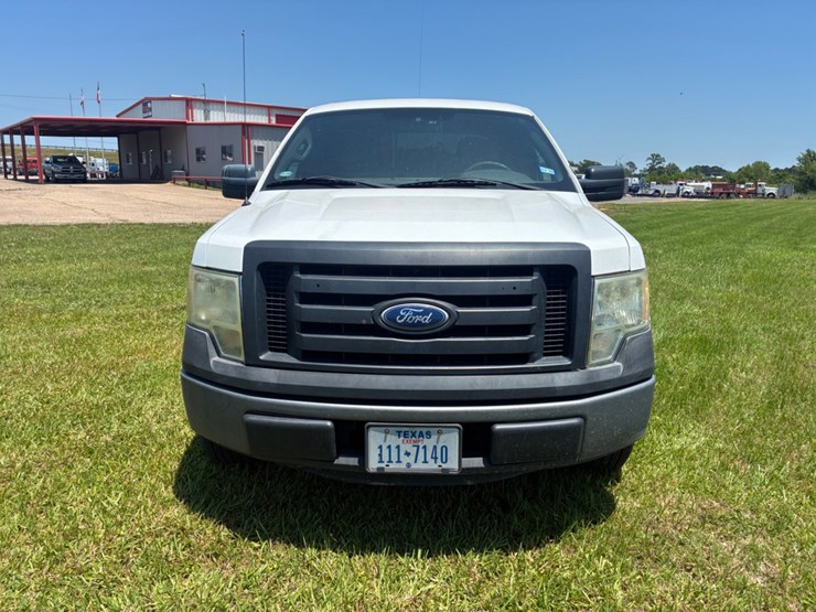 2011-ford-f150-image-2