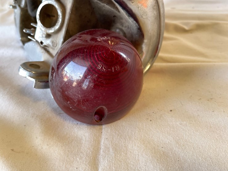 #5380-•-chevrolet-fuel-cap-door-and-tail-light-(las-cruces,-nm)-image-19