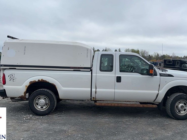 2016-ford-f250-image-32