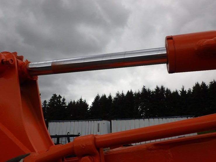 kubota-kh030-image-16