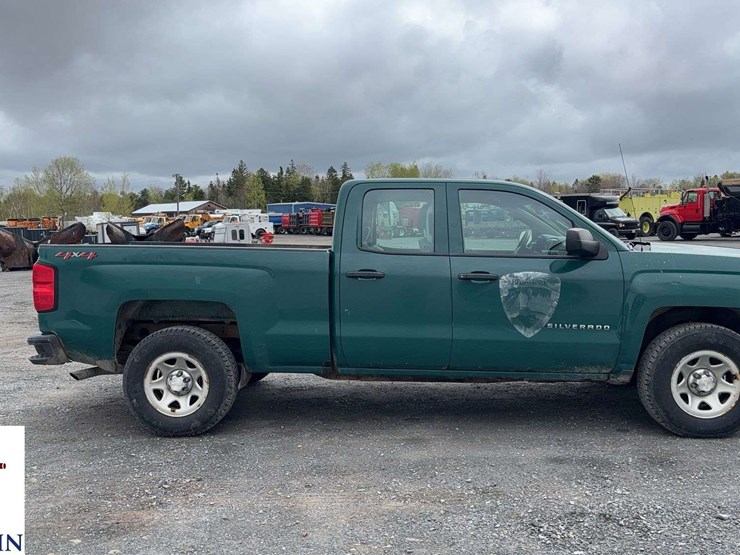 2018-chevrolet-silverado-1500-image-6