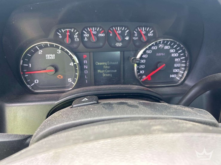 2019-chevrolet-silverado-5500hd-image-12