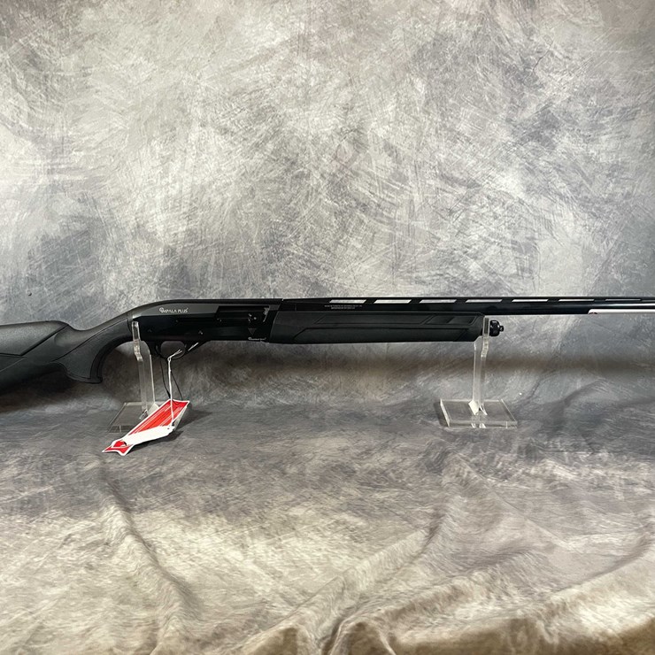 #10366 • Impala Plus Nero S Black 12 Ga. Semi-Auto Shotgun, SN: 60-H23YT-002553