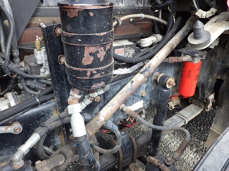 1996-kenworth-t800b-image-22