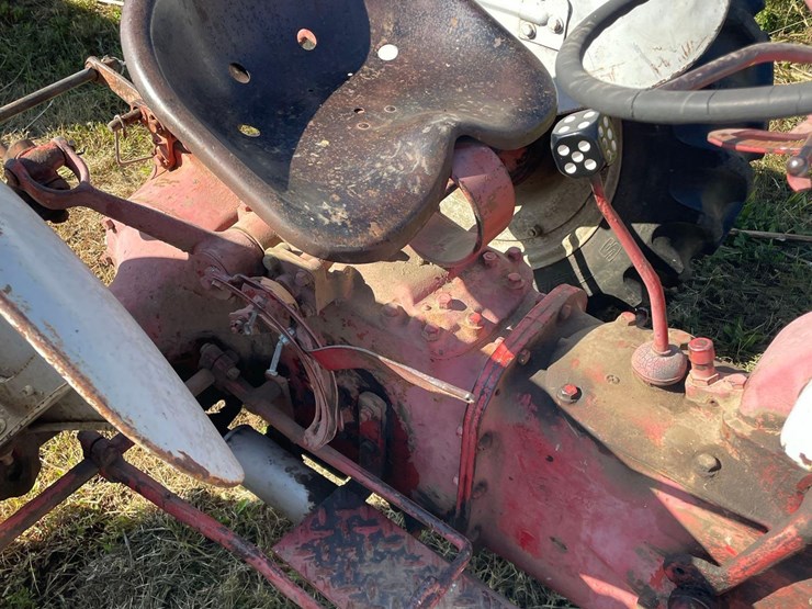 ford-tractor-image-16