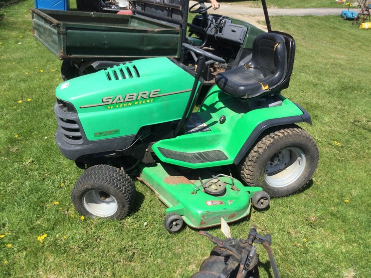 john-deere-la-image-2
