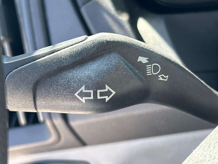 2018-ford-transit-image-16
