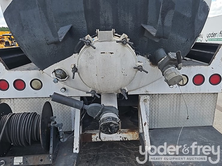 2005-kenworth-t800-image-20