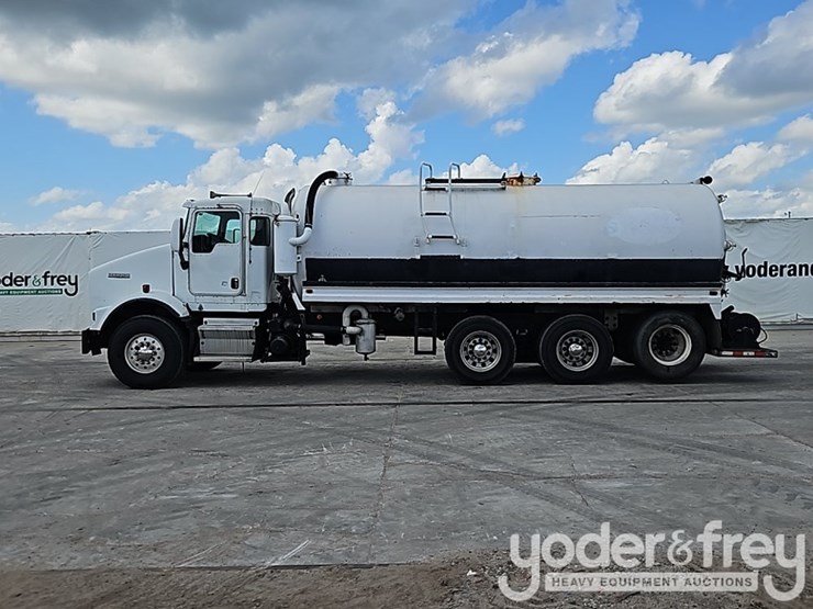 2005-kenworth-t800-image-3
