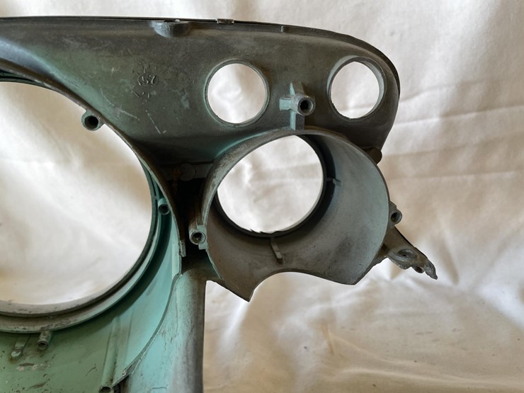 #5376-•-1957-chevrolet-bel-air-instrument-cluster-bezel-(las-cruces,-nm)-image-10