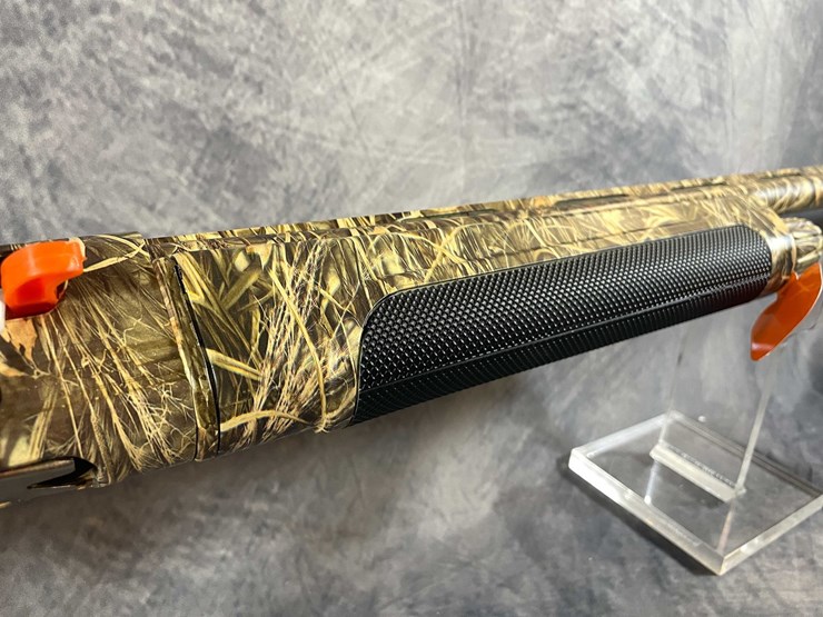 #10368-•-hatfield-gun-co-12-ga.-semi-auto-shotgun,-sn:-12a23-001654-image-18
