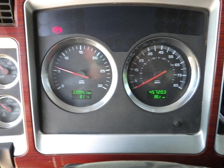 2006-kenworth-t800-image-52