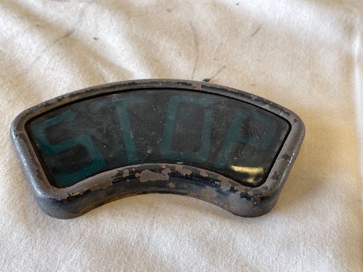 #5396-•-lot-of-vintage-auto-parts-(las-cruces,-nm)-image-23
