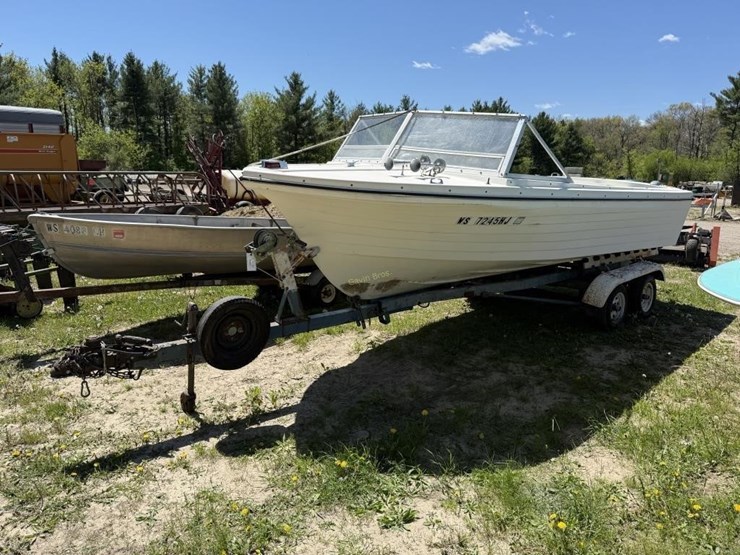 1970-steury-18'-run-about-boat-&-trailer-image-1