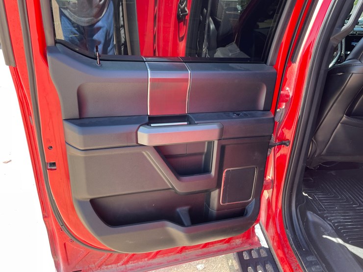 2019-ford-f150-image-51