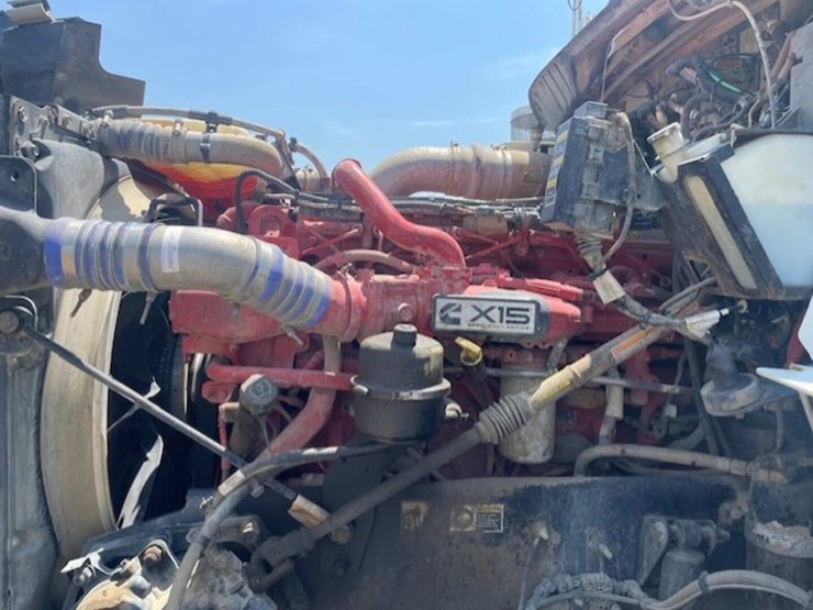 2019-kenworth-t800-image-7
