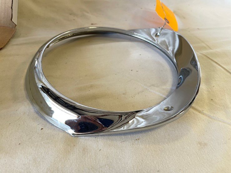 #5382-•-chevrolet-headlight-bezels-(las-cruces,-nm)-image-3