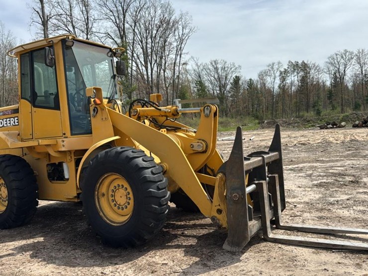 2001-john-deere-444h-image-28