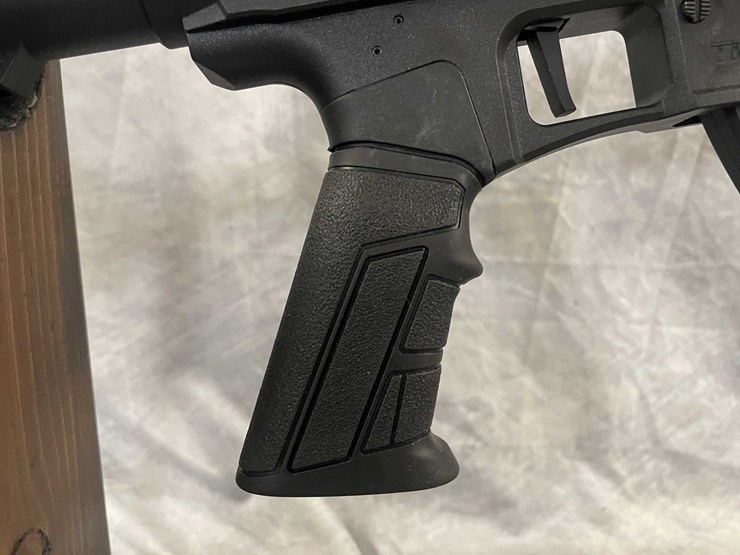 #10335-•-rock-island-arms-tm-22-tactical-22-lr-semi-auto-rifle,-sn:-tg970-23a95430-image-24