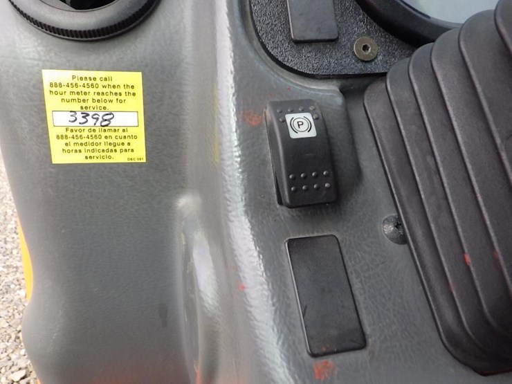 2017-jlg-g5-18a-image-33