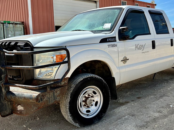 2011-ford-f250-image-1