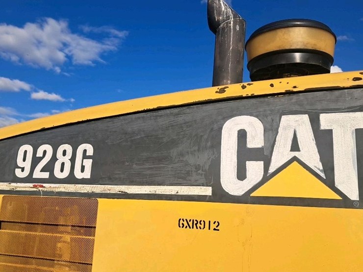 caterpillar-928g-image-10