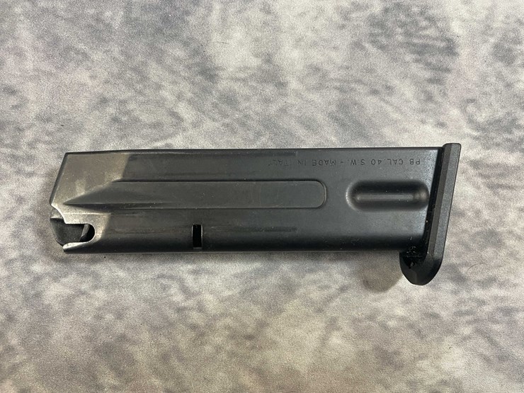 #10295-•-beretta-8040-cougar-40-s&w-pistol,-sn:-026682mc-image-22