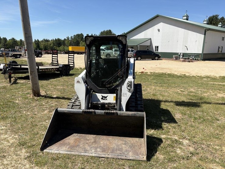 2022-bobcat-t550-image-2