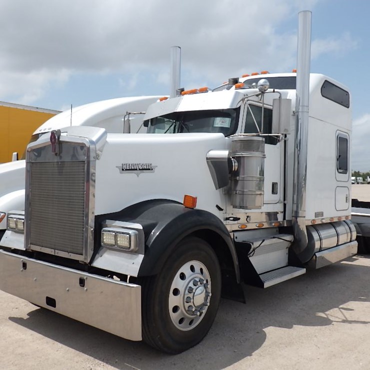 2002 KENWORTH W900L