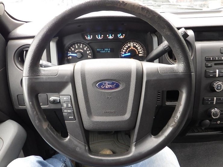 2013-ford-f150-image-33