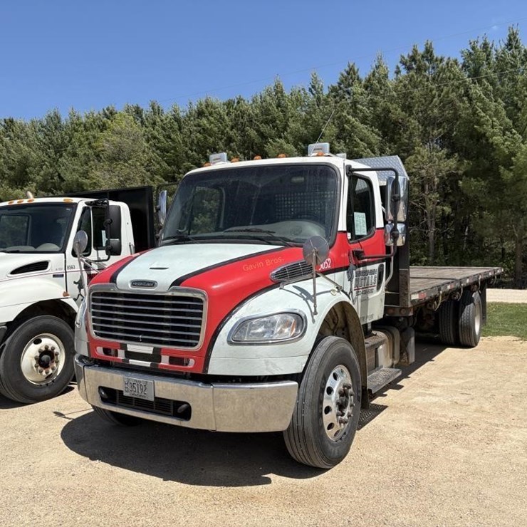 2018 Freightliner FTL M270 Straight Truck
