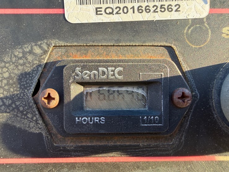 lincoln-class-300d-welder-image-3