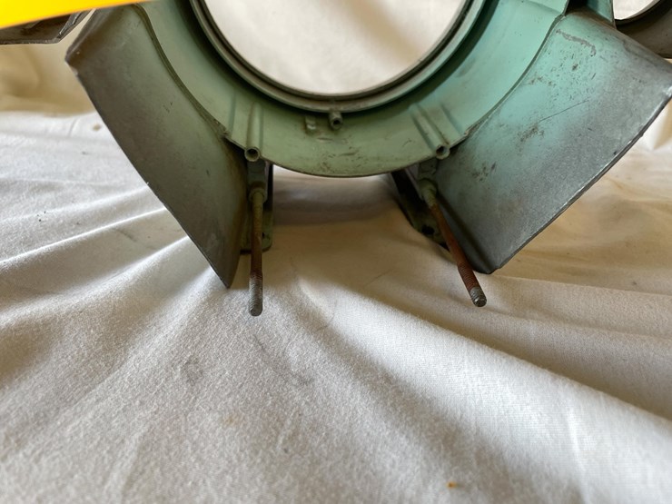 #5376-•-1957-chevrolet-bel-air-instrument-cluster-bezel-(las-cruces,-nm)-image-12