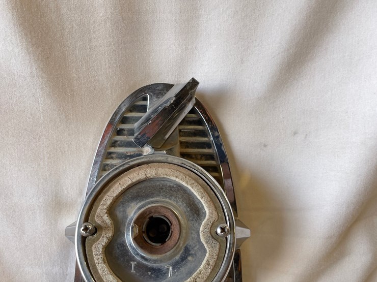 #5380-•-chevrolet-fuel-cap-door-and-tail-light-(las-cruces,-nm)-image-3