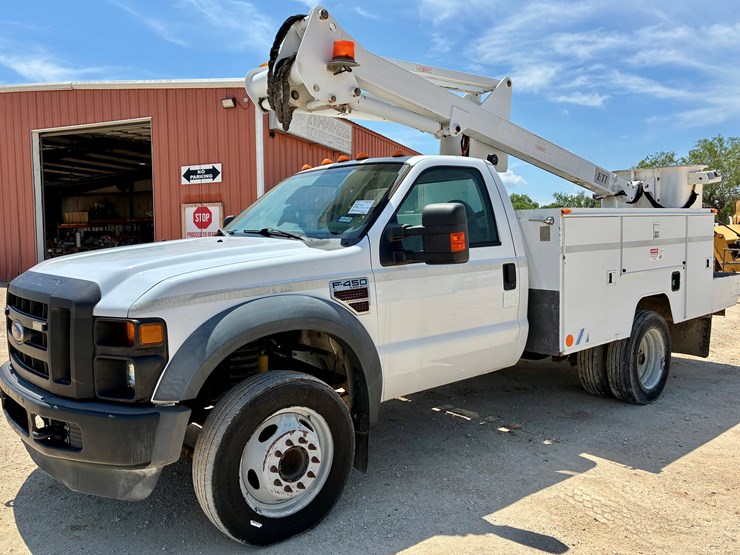 2008-ford-f450-image-1