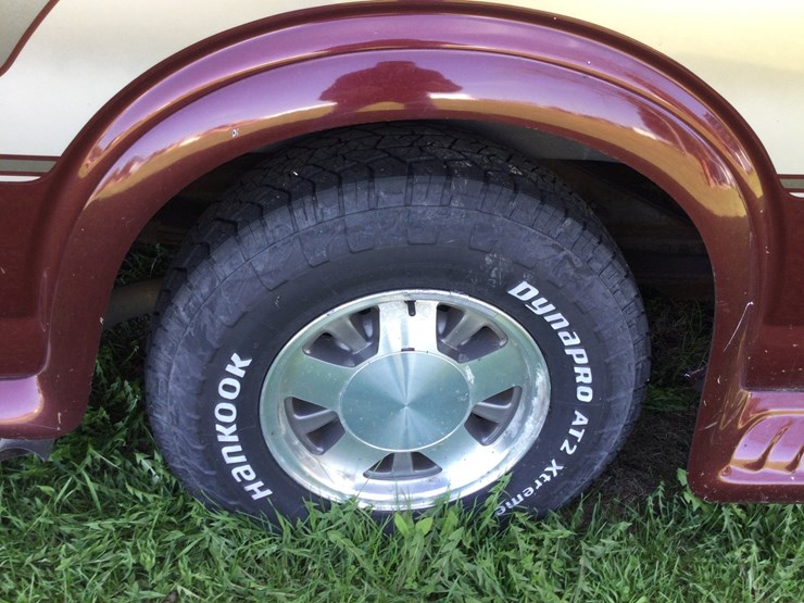 1999-chevrolet-1500-image-18